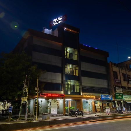 ホテル Svs Grande Pudukkottai エクステリア 写真